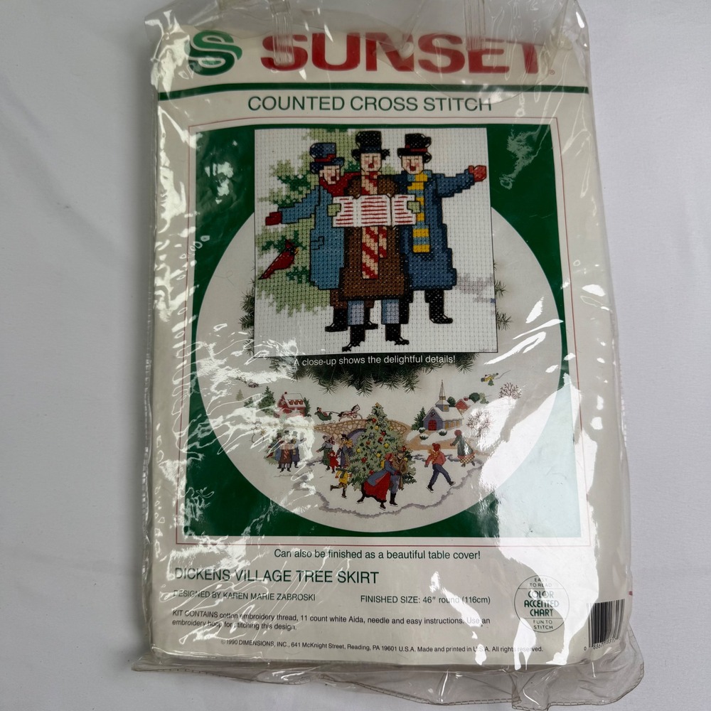 Vintage Sunset Dickens Village Tree Skirt Counted Cross Stitch Kit 46" 1990
